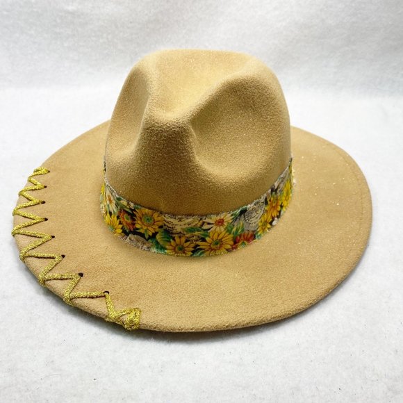 Gold Glitter Tan Cat Rancher OS main image 12